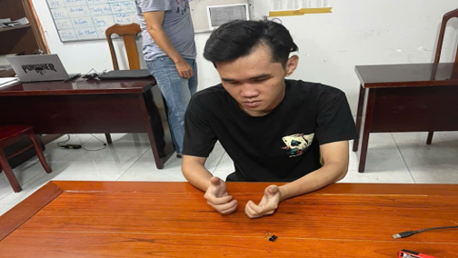 Cảnh sát 113 kịp thời ngăn chặn trường hợp gây ồn ào, có ý định tự sát