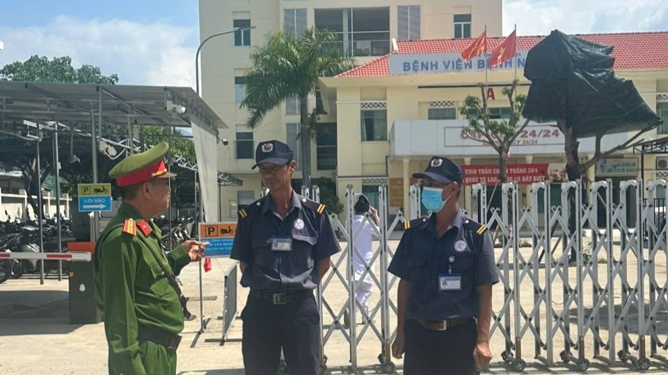Phòng Cảnh sát quản lý hành chính về trật tự xã hội triển khai công tác bảo đảm an ninh trật tự tại 2 bệnh viện