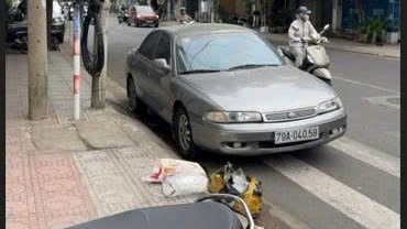 Phòng Cảnh sát giao thông xử lý nghiêm phản ánh của người dân qua VNETRAFFIC về hành vi đỗ xe sai quy định .