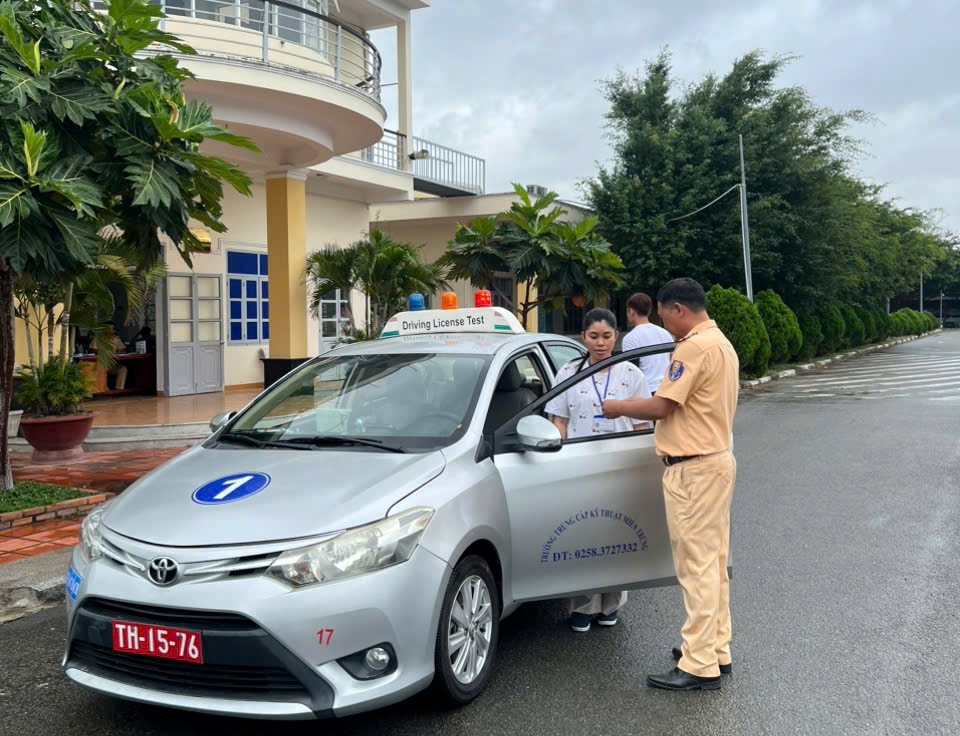 Thông báo lịch sát hạch lái xe ô tô, mô tô tháng 05/2026