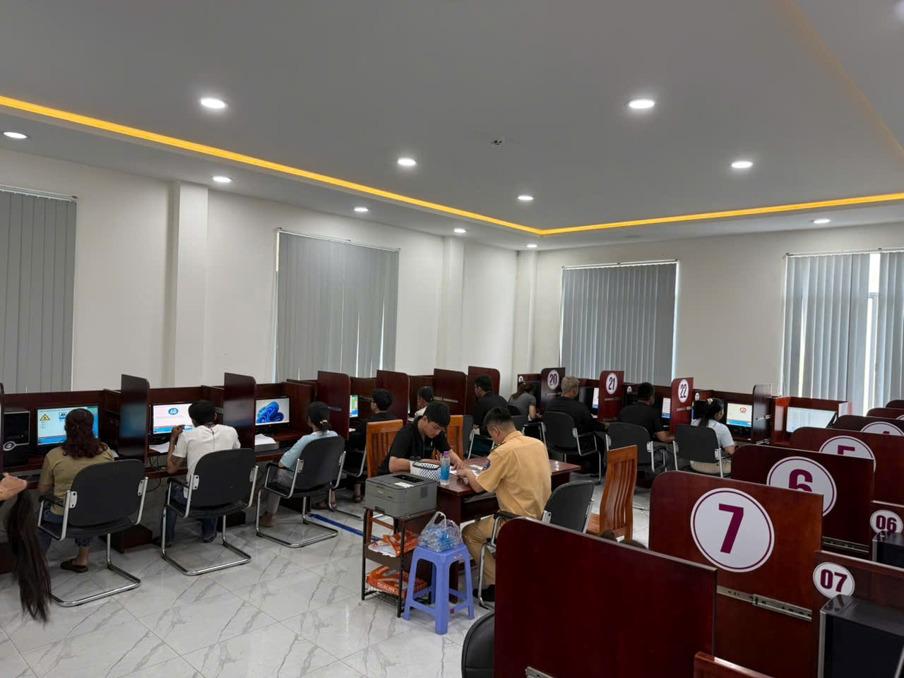 Thông báo lịch sát hạch lái xe mô tô, ô tô từ 24/6 đến 30/6/2026