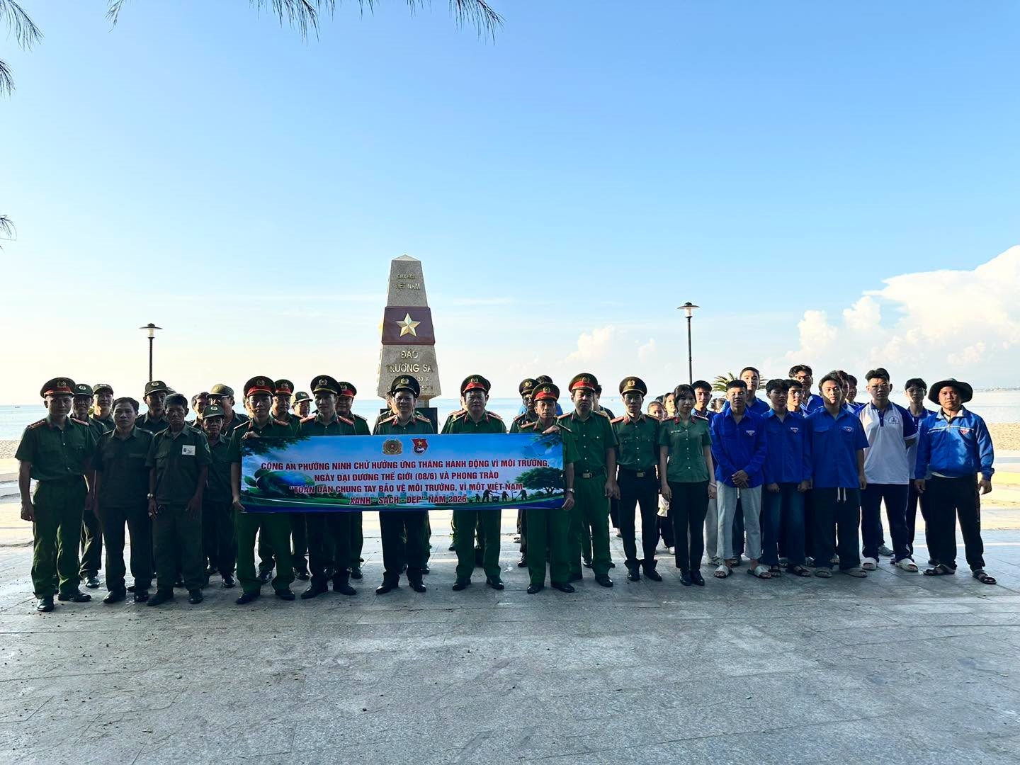 Ô nhiễm môi trường - vấn đề cần sự chung tay của toàn xã hội