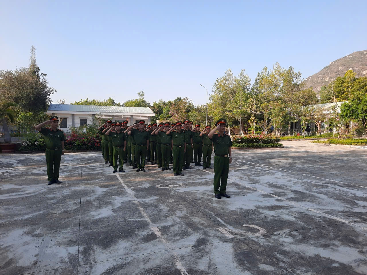 Lễ chào cờ đầu tháng 4 tại Trại tạm giam số 2