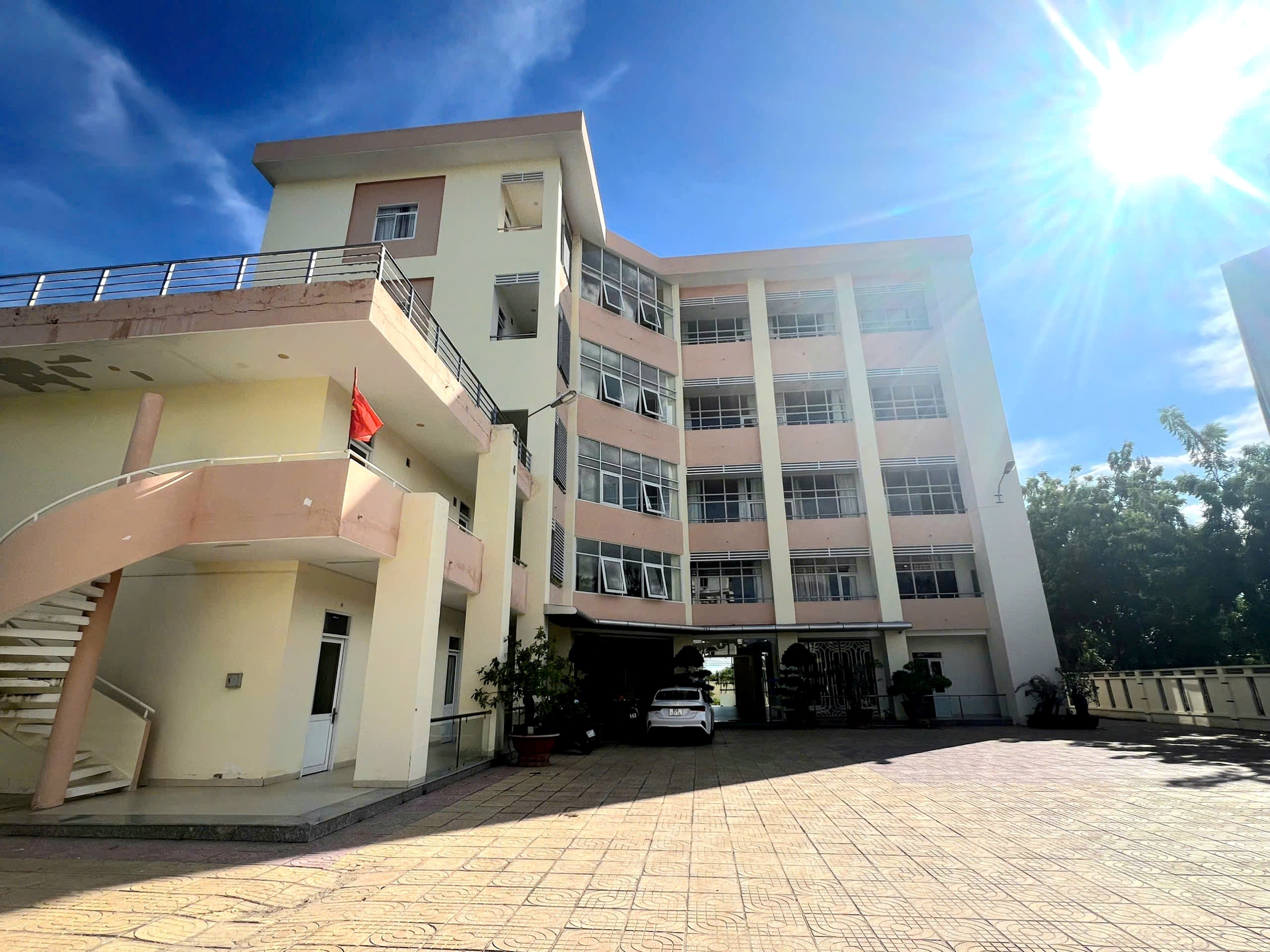 Nhà khách Yên Ninh - Điểm dừng chân an toàn, thân thiện, góp phần nâng cao chất lượng công tác hậu cần Công an tỉnh Khánh Hòa
