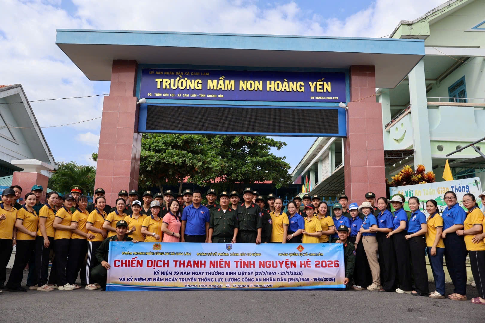 Tuổi trẻ Phòng Cảnh sát cơ động chung tay xây dựng môi trường học tập xanh, sạch, đẹp