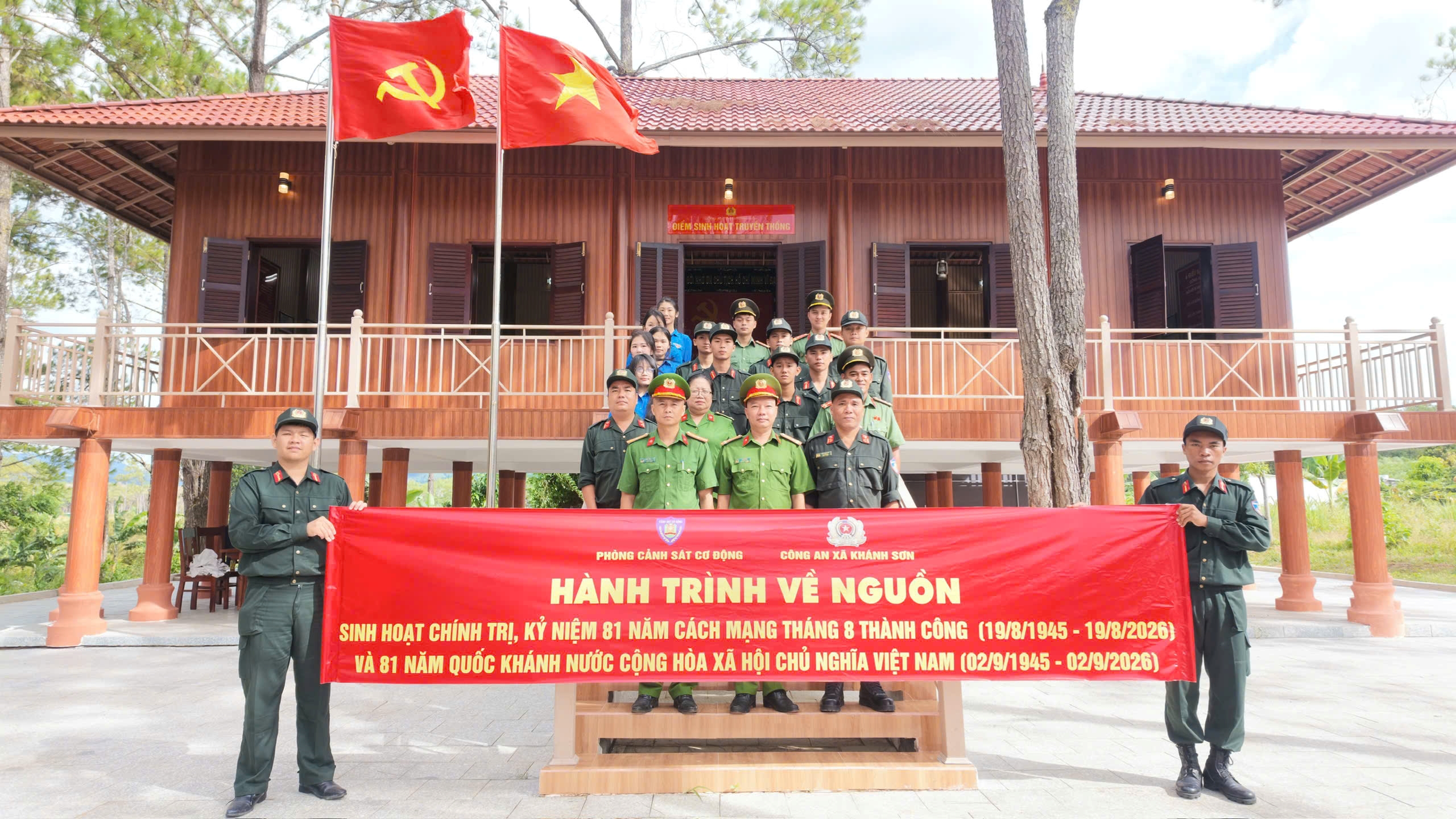 Phòng Cảnh sát cơ động lan tỏa tinh thần “Uống nước nhớ nguồn” qua Hành trình về nguồn