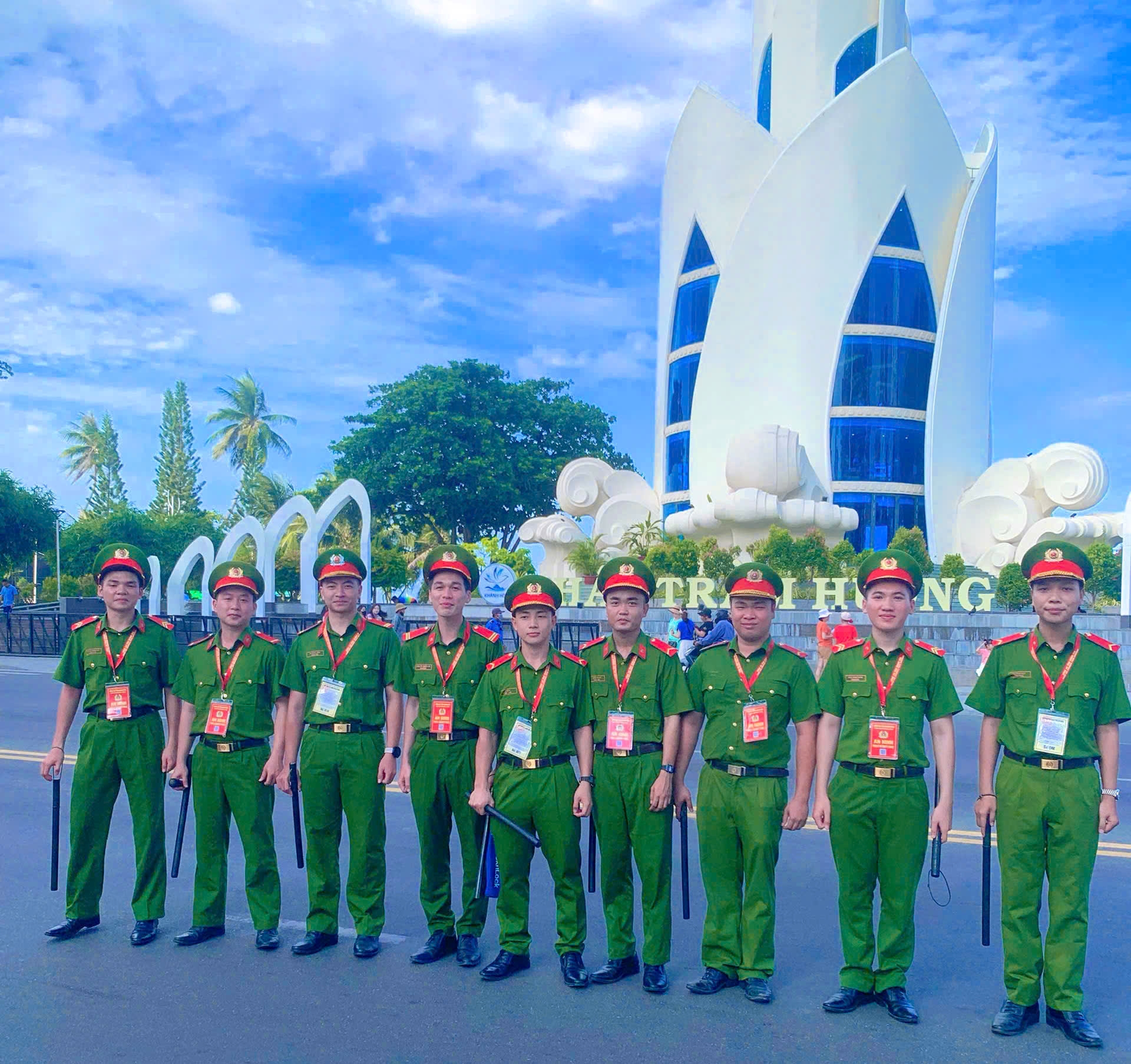 Dấu ấn lực lượng Cảnh sát cơ động trong thành công của Festival Biển Khánh Hòa 2026