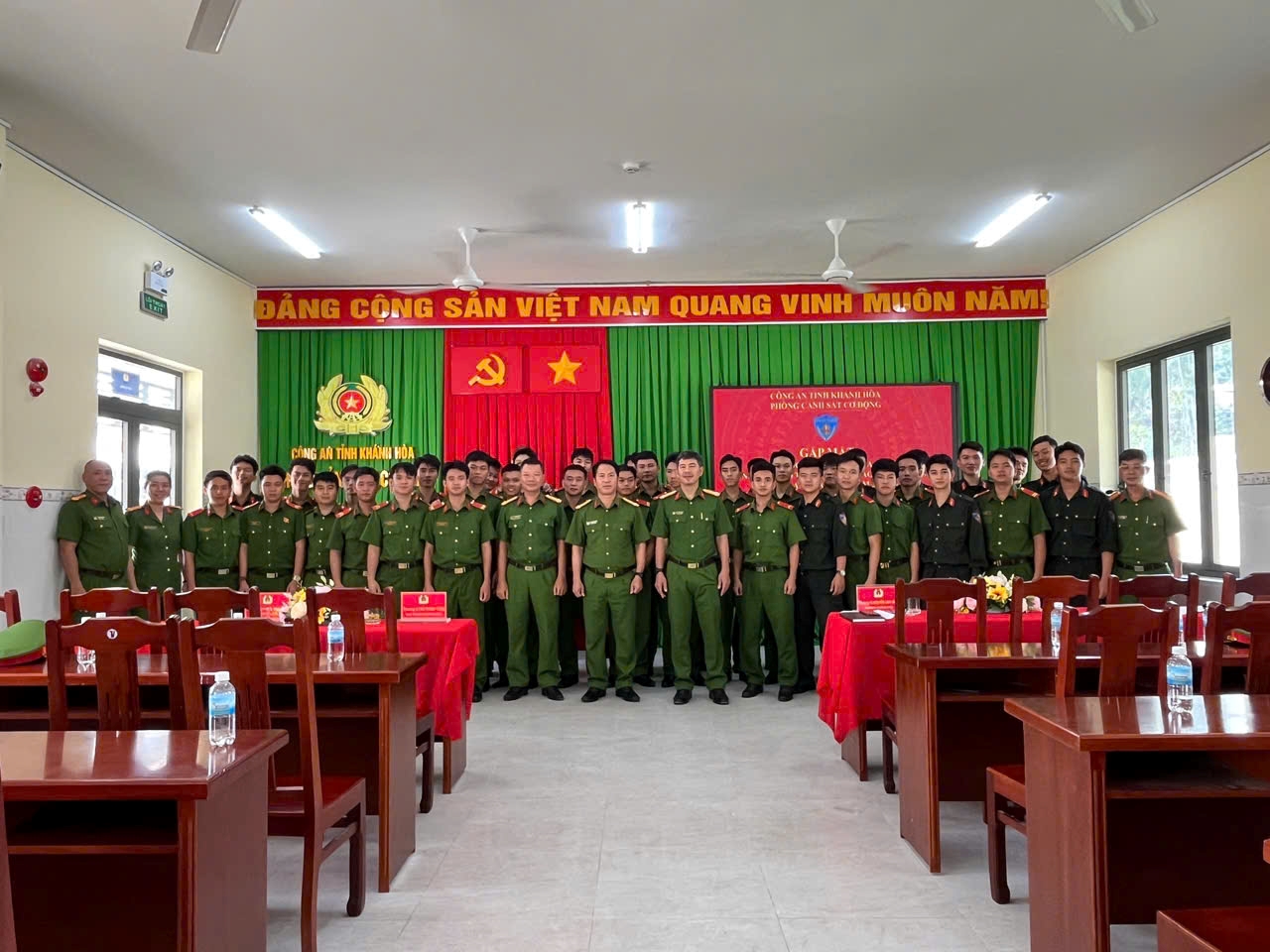 Gặp mặt chiến sĩ nghĩa vụ tham gia kỳ thi Trung học phổ thông và thi tuyển các trường Công an nhân  năm 2026
