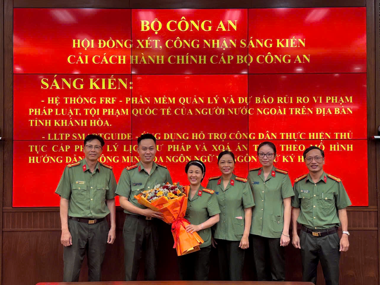 Phòng Hồ sơ nghiệp vụ: Tích cực hưởng ứng phong trào thi đua “Đổi mới sáng tạo, phát triển khoa học, công nghệ,  chuyển đổi số, chuyển đổi xanh” trong Công an nhân dân
