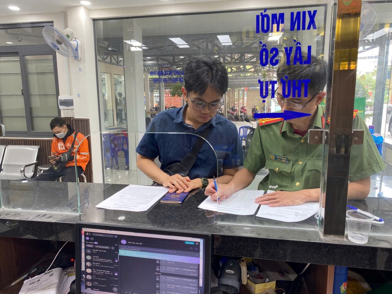 Thư cảm ơn của công dân - Động lực để cán bộ chiến sĩ Phòng Hồ sơ nghiệp vụ tiếp tục phát huy tinh thần “Vì nhân dân  phục vụ”