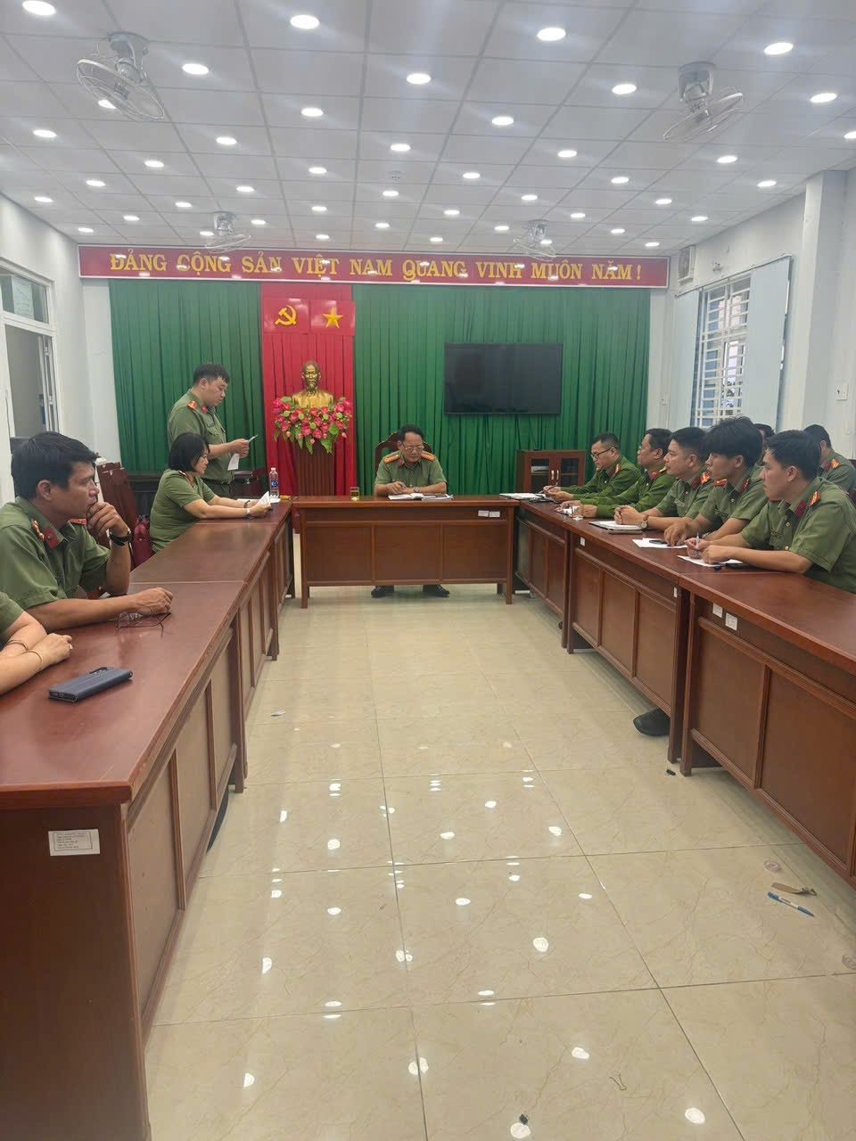 Công an tỉnh Khánh Hòa: Tăng cường kiểm tra, hướng dẫn công tác hồ sơ nghiệp vụ đi vào thực chất