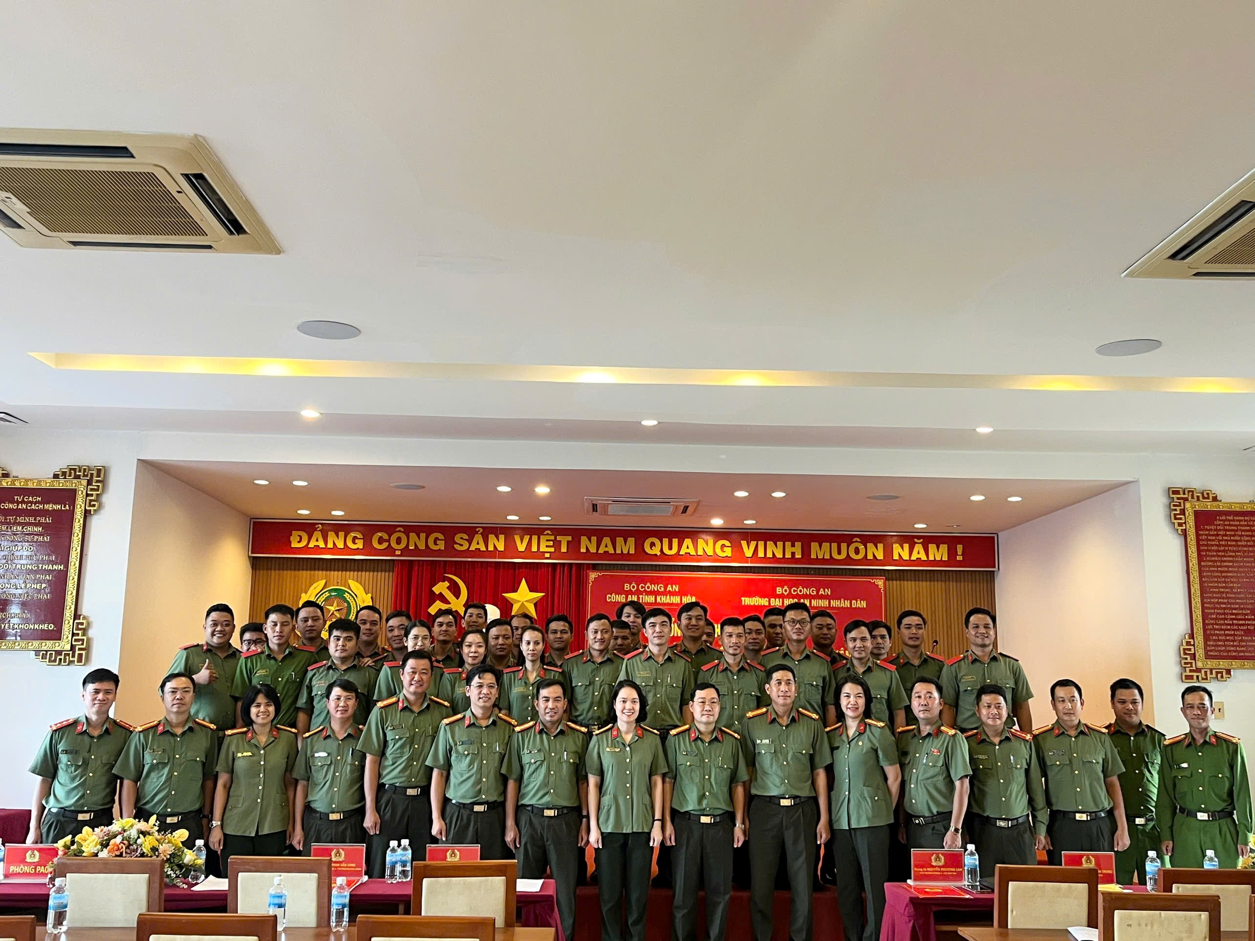 Công an tỉnh Khánh Hoà tổ chức Lễ tổng kết thực tập tốt nghiệp cho học viên khoá LT-T15, Trường Đại học ANND