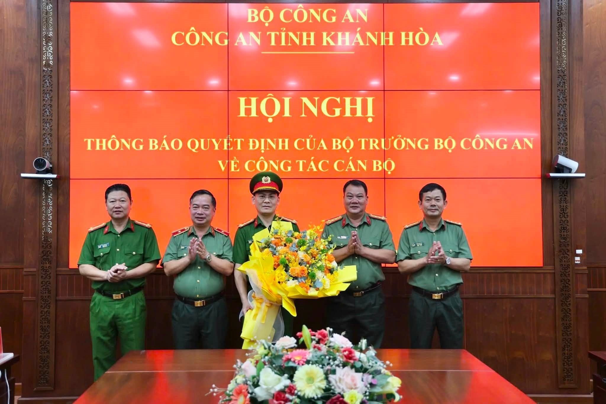 Công an tỉnh tổ chức Hội nghị thông báo quyết định của Bộ Trưởng Bộ Công an về công tác cán bộ
