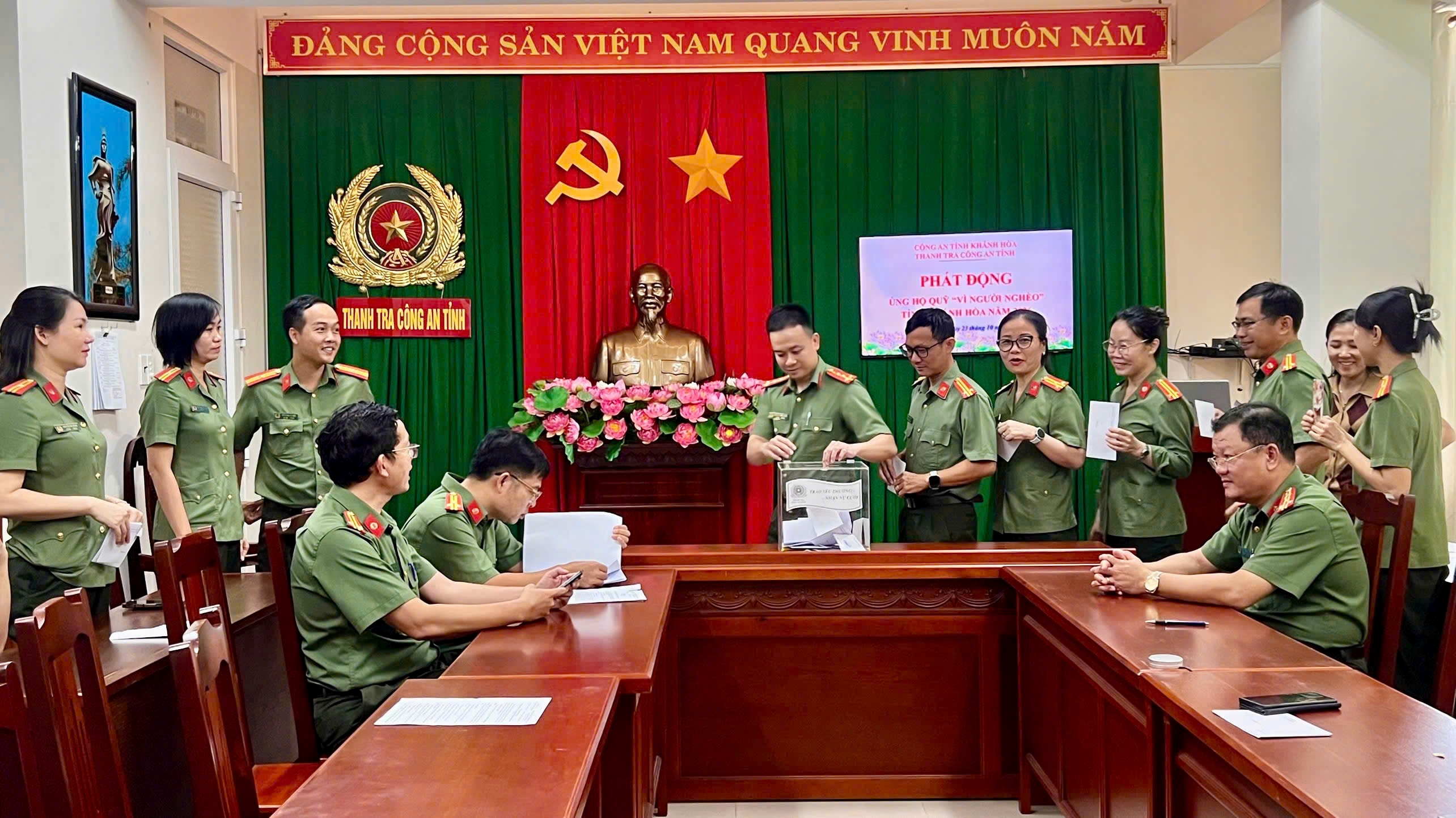 Thanh tra Công an tỉnh Khánh Hòa phát động đóng góp, ủng hộ Quỹ 