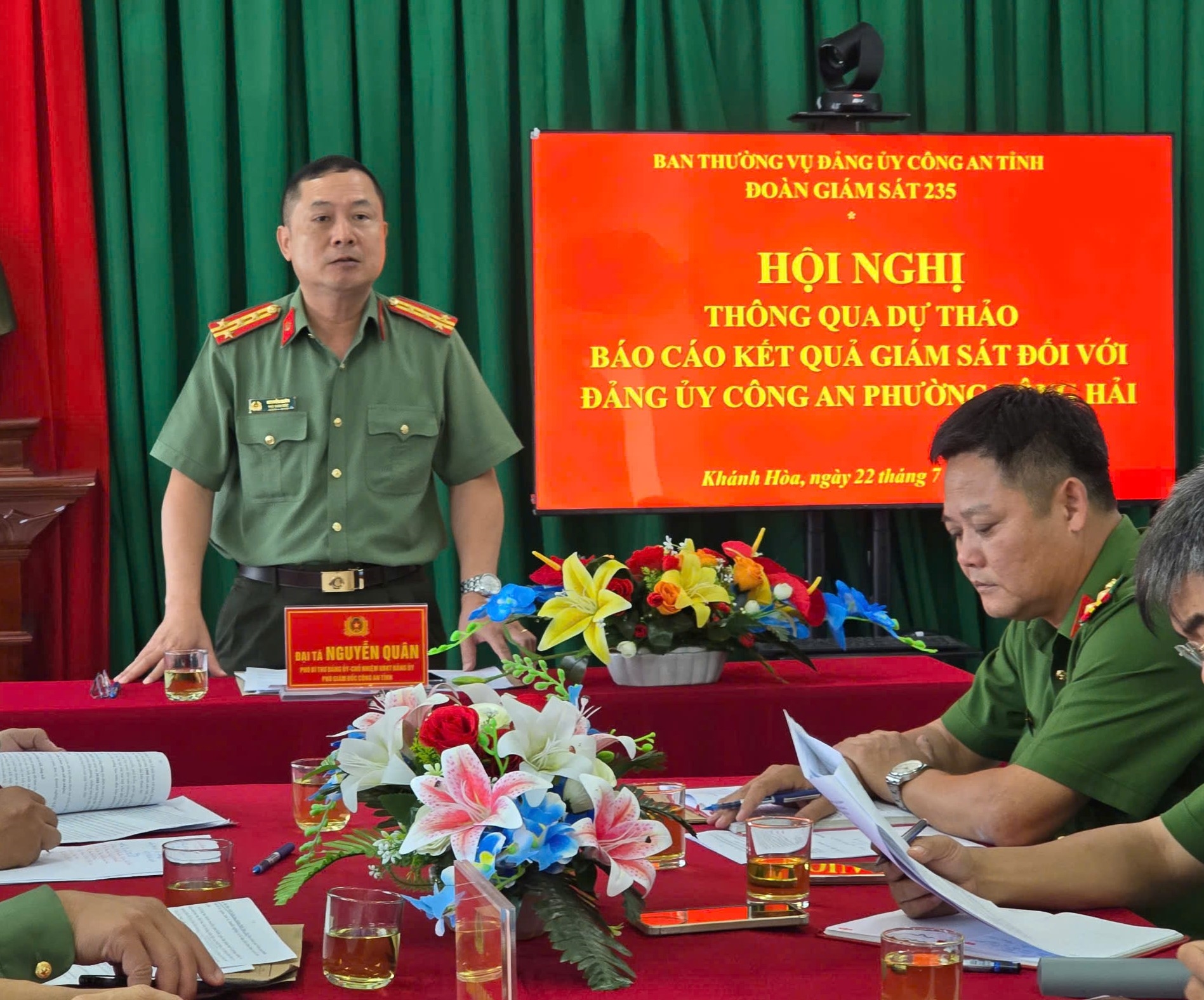 Hội nghị thông qua dự thảo báo cáo kết quả giám sát đối với Đảng ủy Công an phường Đông Hải