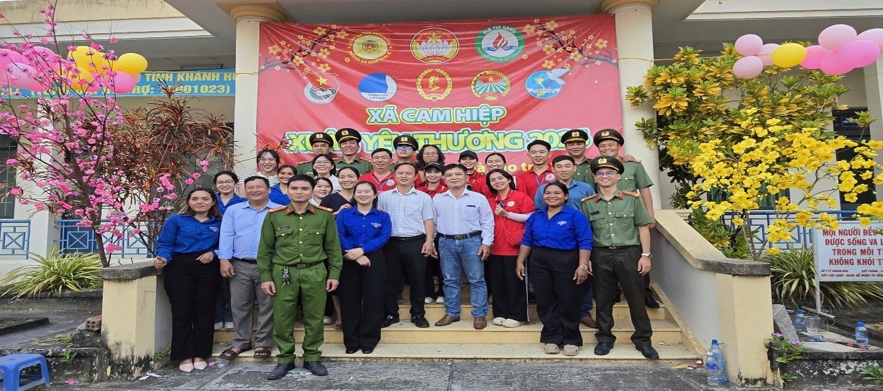 Chung tay lan tỏa yêu thương tại chương trình “Xuân yêu thương 2026