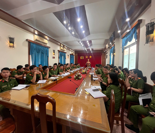 Phòng Cảnh sát kinh tế: Sơ kết 01 tháng triển khai thực hiện cao điểm tấn công, trấn áp tội phạm; bảo đảm an ninh, trật tự Tết Nguyên đán Bính Ngọ 2026