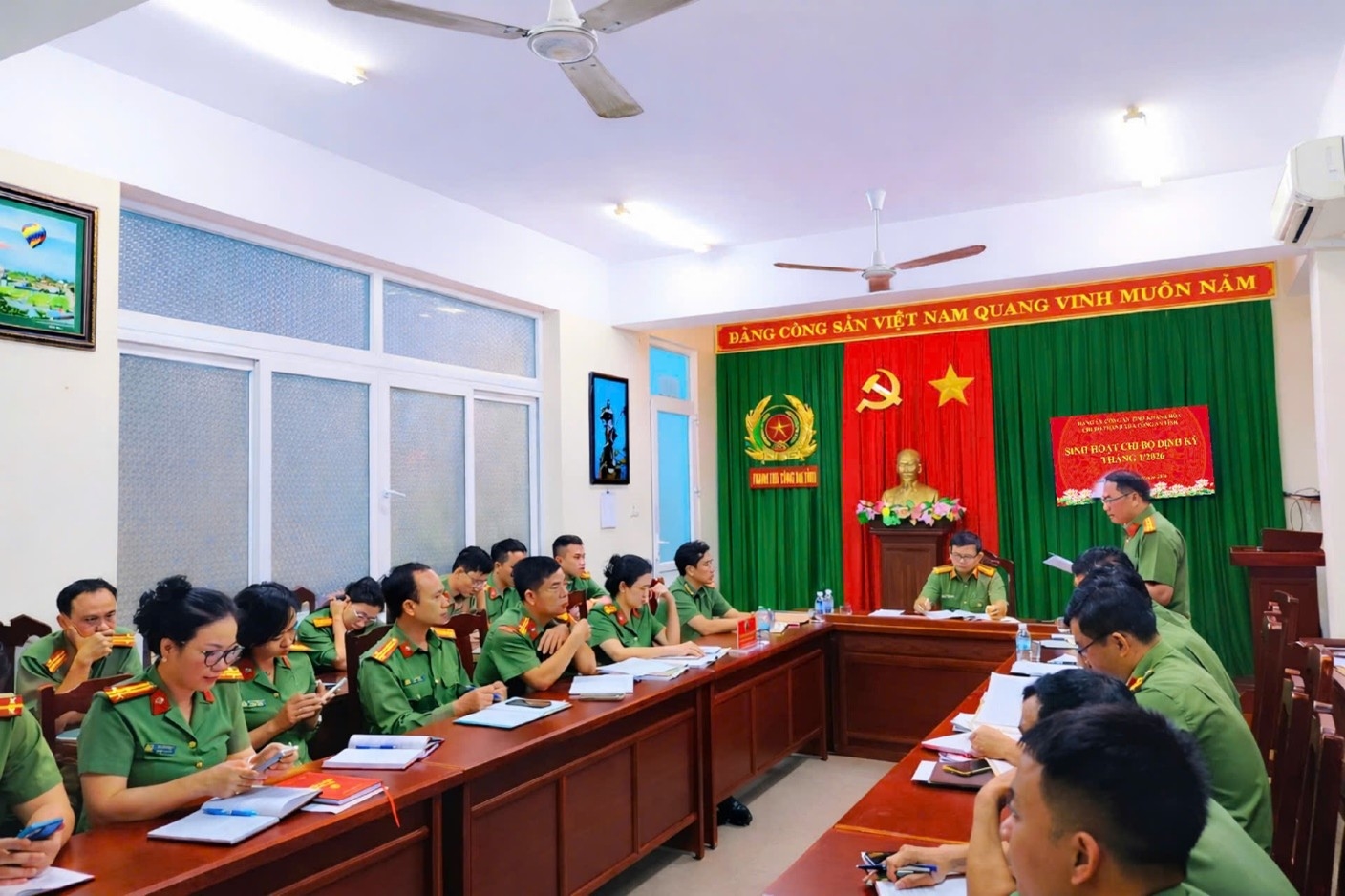 Thanh tra Công an tỉnh phát động phong trào thi đua trong buổi sinh hoạt chi bộ định kỳ tháng 01/2026