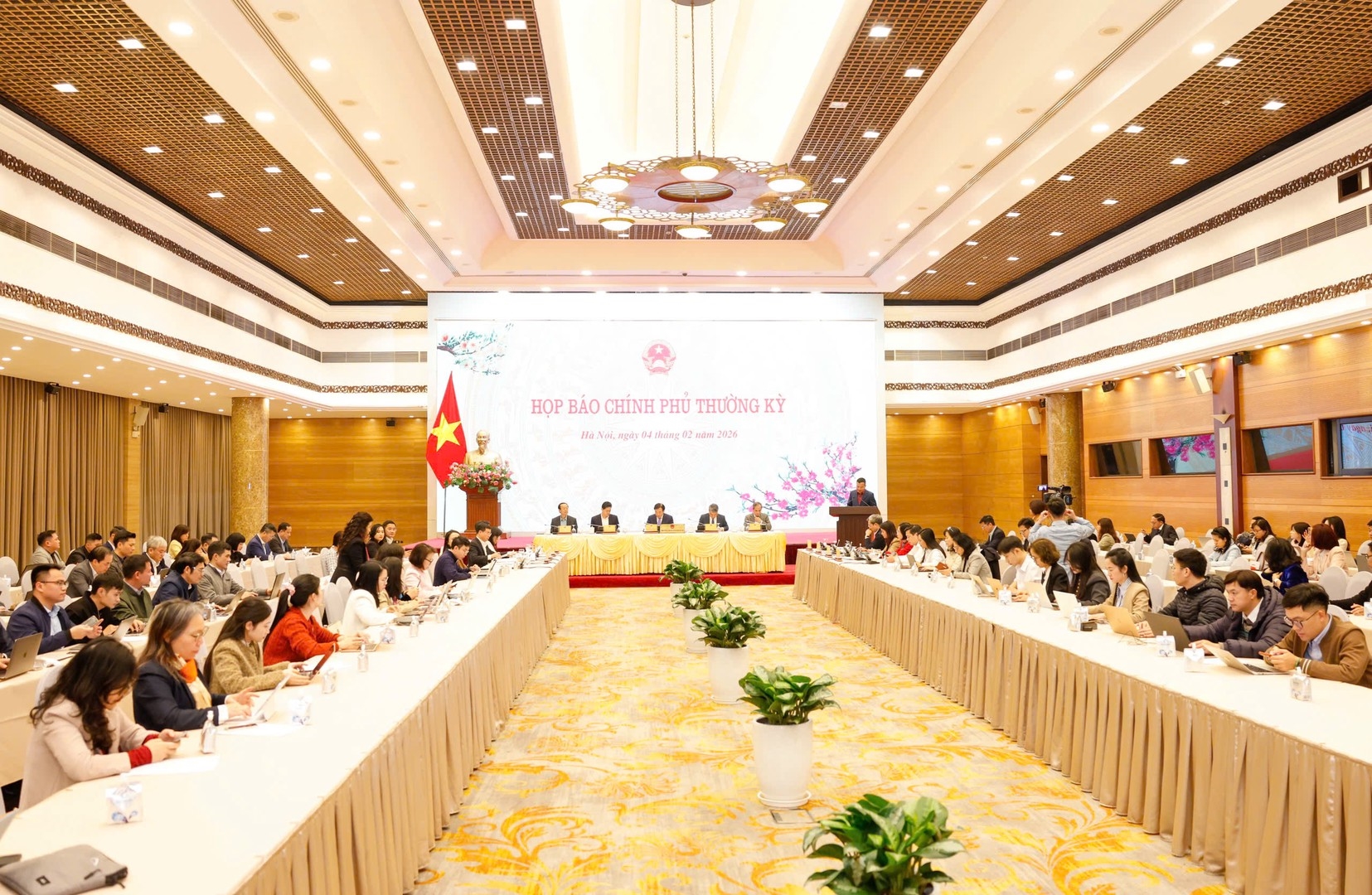 Lực lượng Công an triển khai các mặt công tác bảo đảm an ninh, trật tự dịp Tết Nguyên đán Bính Ngọ 2026.