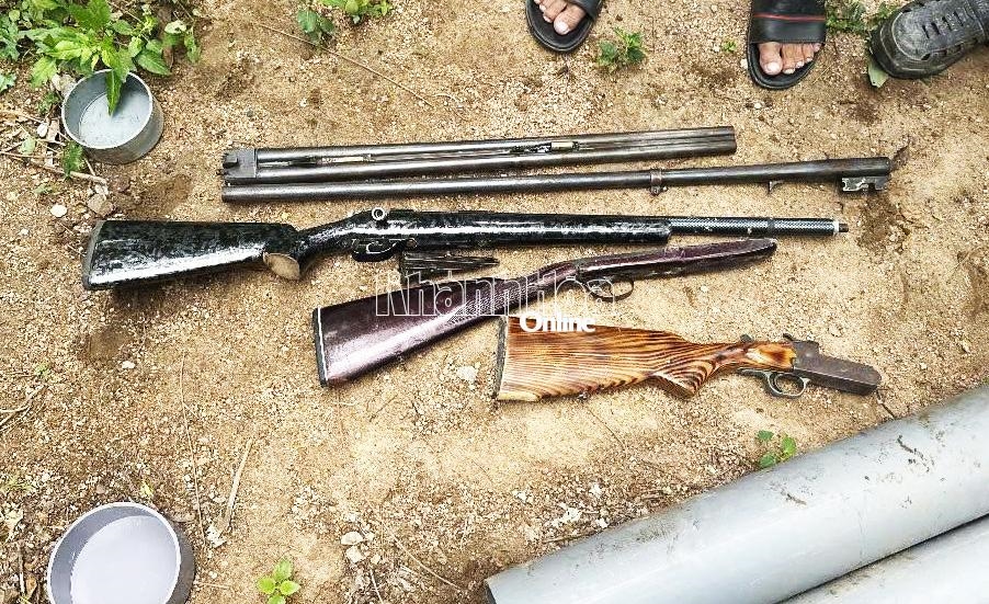 Triệt xóa nhóm mua bán ma túy và tàng trữ, sử dụng trái phép vũ khí quân dụng