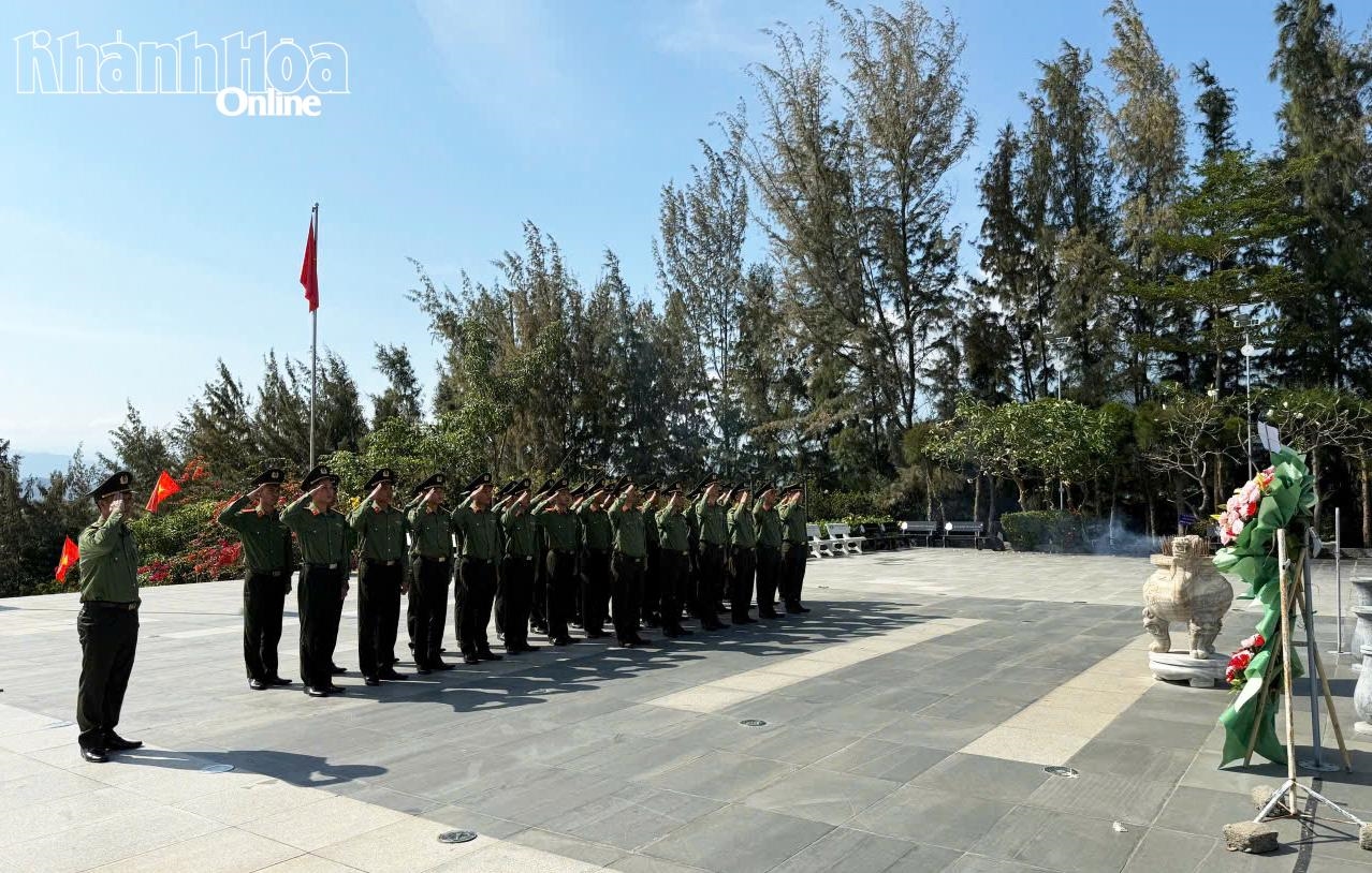 Đội Kiểm soát mục tiêu, Công an cửa khẩu Cảng hàng không quốc tế Cam Ranh sinh hoạt chính trị mừng Đảng, mừng xuân