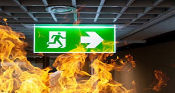 Hướng dẫn kỹ năng thoát nạn khi xảy ra cháy trong nhà cao tầng