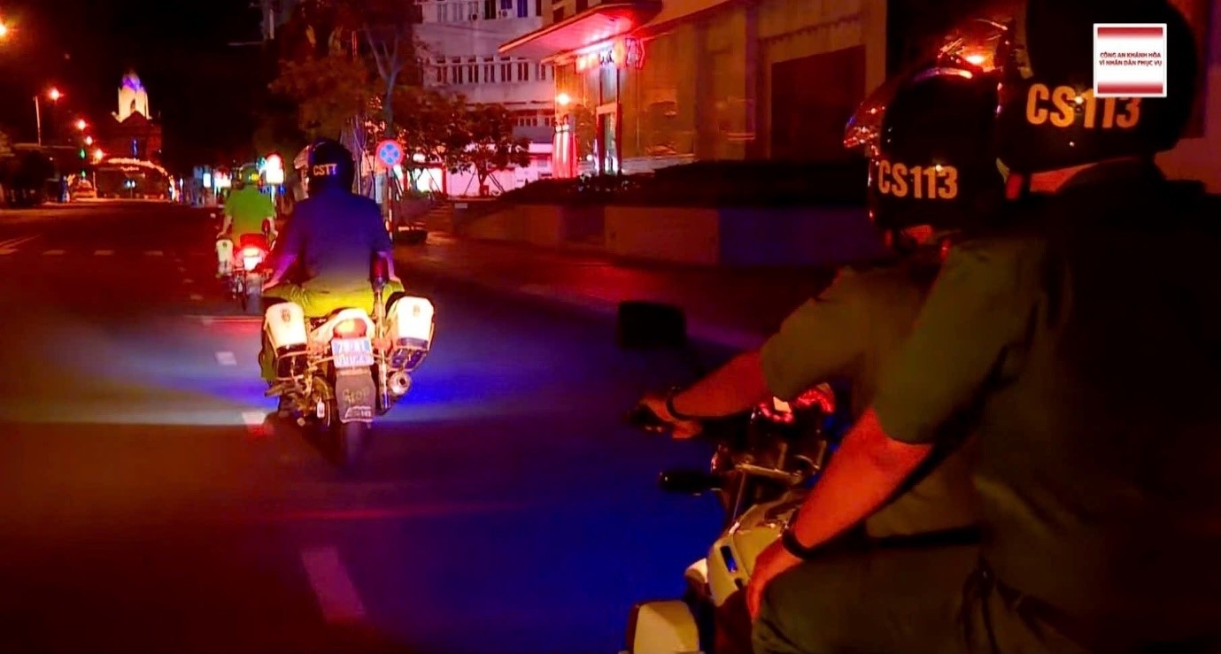 Số điện thoại 113 - Đường dây nóng tiếp nhận tin báo khẩn cấp về ANTT, các hành vi gọi quấy rối, đe dọa, xúc phạm sẽ bị xử lý nghiêm