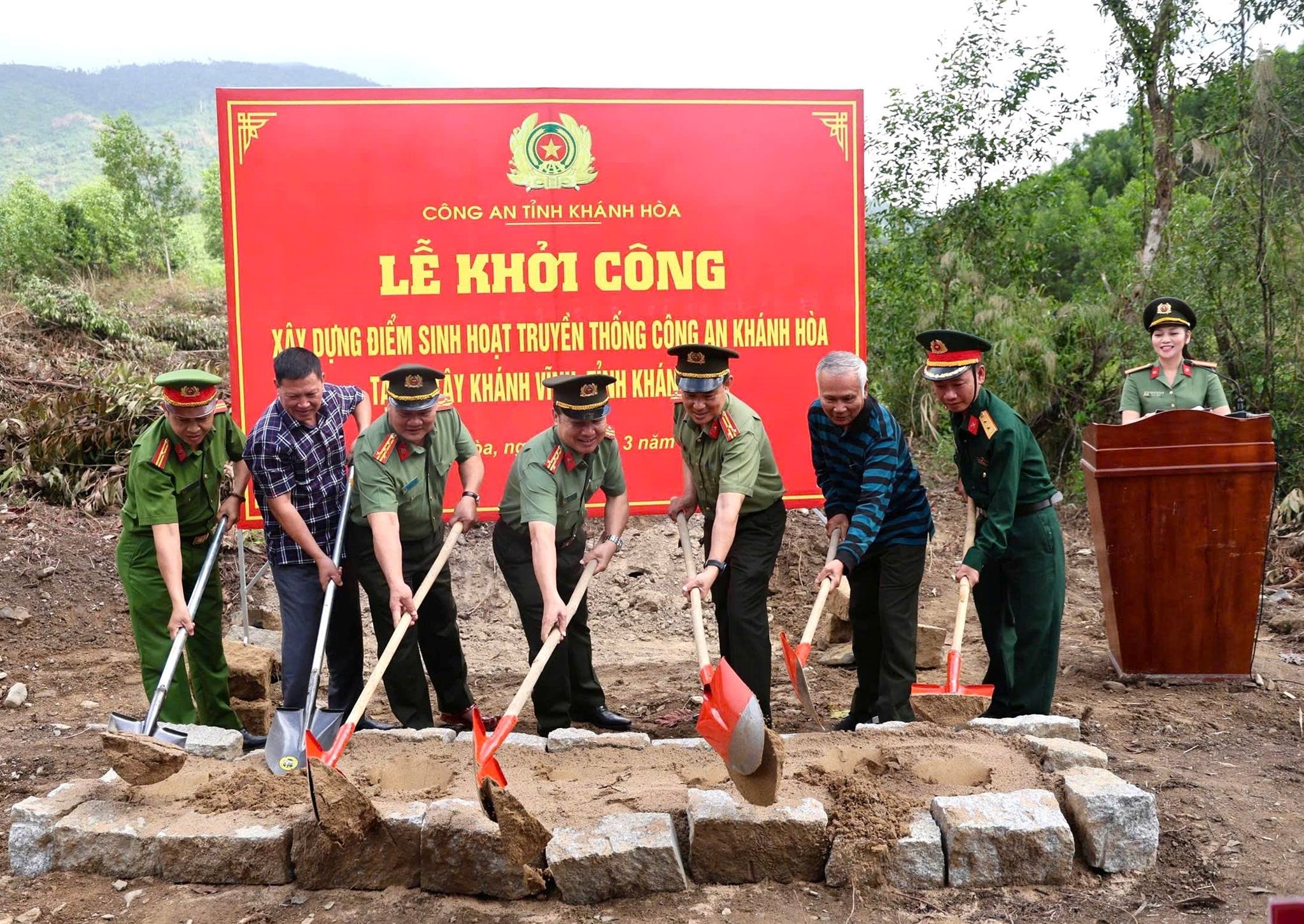 Khởi công xây dựng Điểm sinh hoạt truyền thống Công an tỉnh Khánh Hòa tại xã Tây Khánh Vĩnh