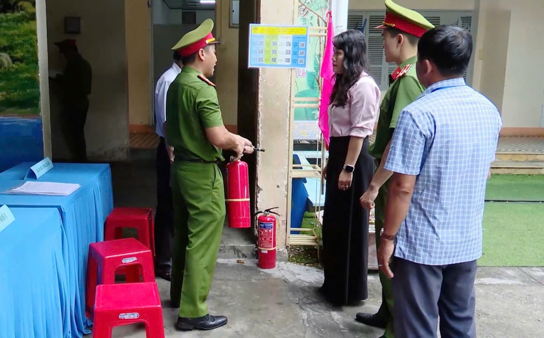 Sẵn sàng phương án đảm bảo an toàn phòng cháy chữa, chữa cháy tại các điểm bầu cử