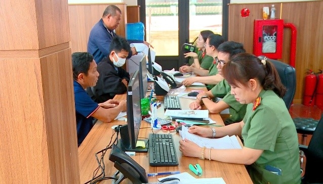 Nhìn lại 01 năm tiếp nhận công tác quản lý nhà nước về lý lịch tư pháp - Dấu ấn trách nhiệm, hiệu quả và niềm tin của Nhân dân