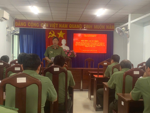 Phòng hồ sơ nghiệp vụ: Tổ chức quán triệt cán bộ chiến sỹ tăng cường cơ sở bảo vệ tuyệt đối an toàn ngày Bầu cử