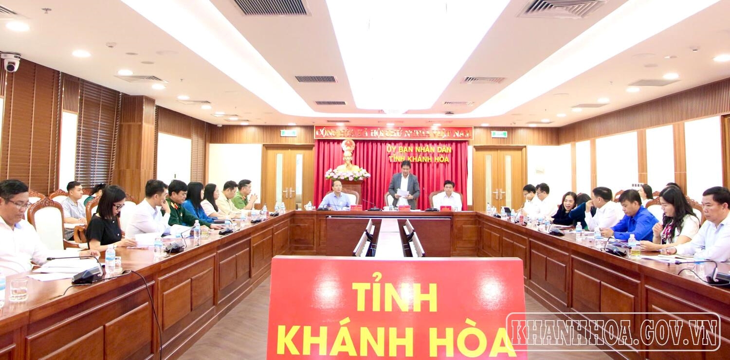 Ủy ban Bầu cử tỉnh thảo luận dự kiến danh sách chính thức người ứng cử tại từng đơn vị bầu cử