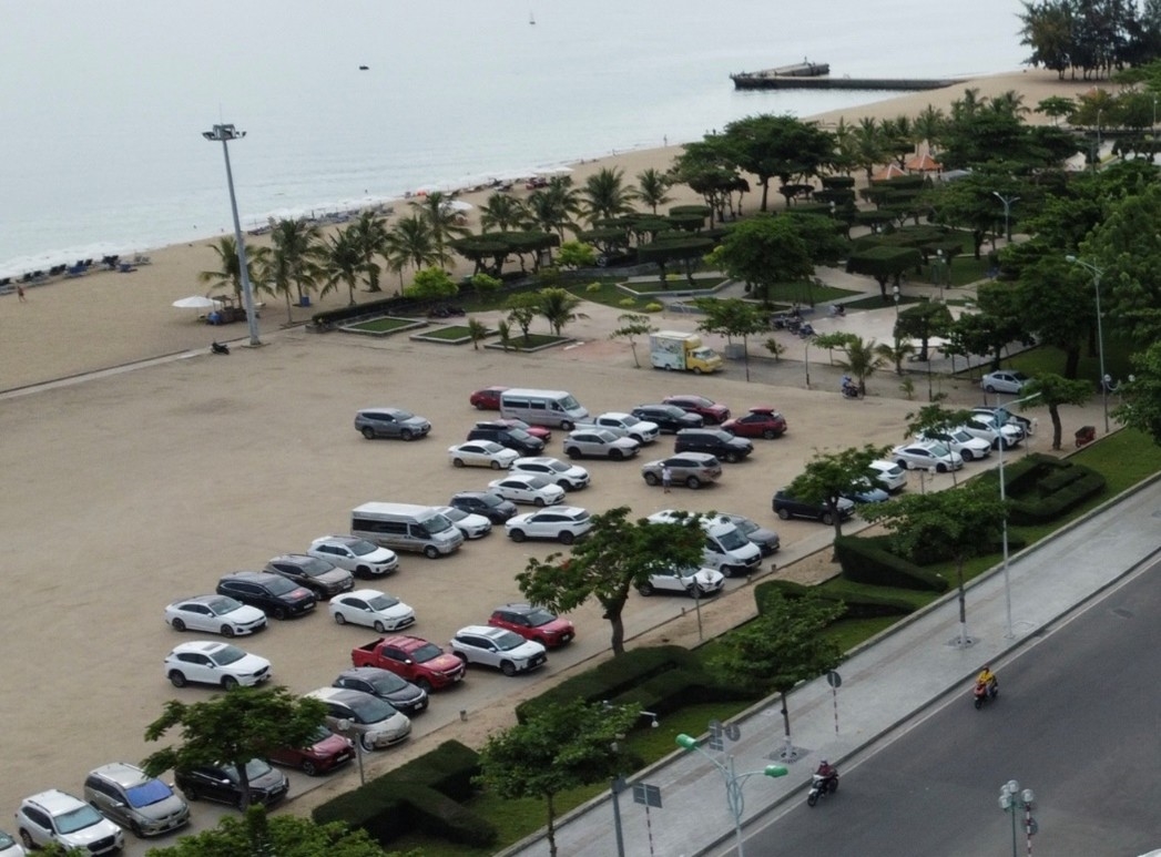 Đẩy mạnh triển khai triển khai thu phí không dừng tại bến xe, bãi đỗ xe, cải thiện quản lý giao thông, thúc đẩy văn minh đô thị tỉnh Khánh Hòa