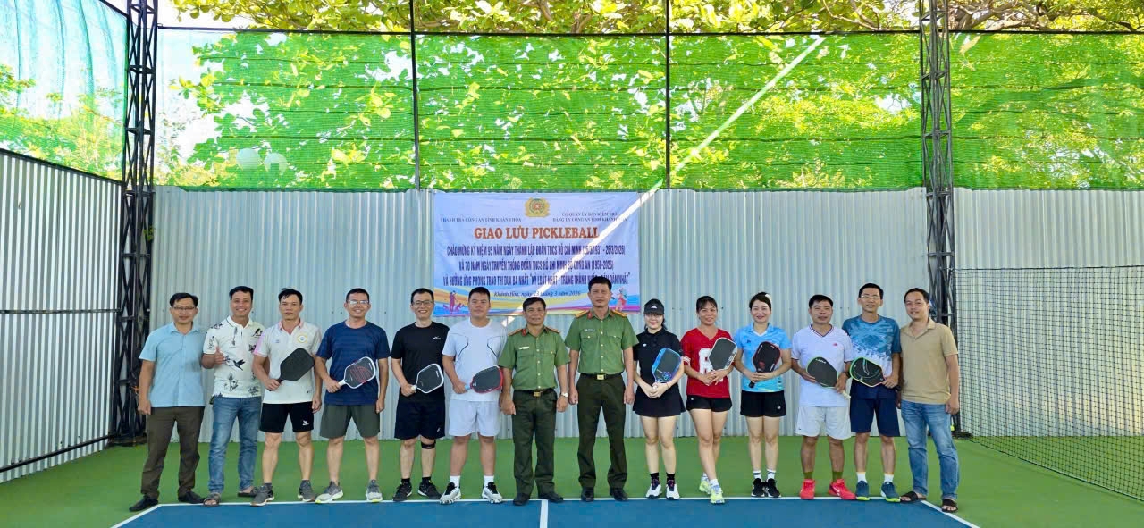 Thanh tra Công an tỉnh tổ chức giao lưu văn hòa, văn nghệ - thể dục thể thao chào mừng các ngày lễ lớn