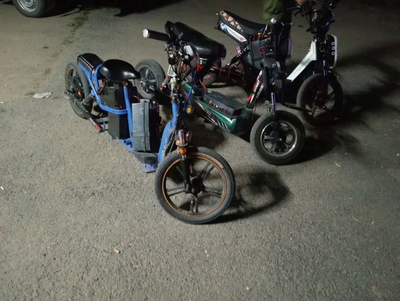 Cảnh báo nguy cơ mất an toàn giao thông từ xe điện, tình trạng “độ chế” phương tiện và khuyến cáo phòng ngừa