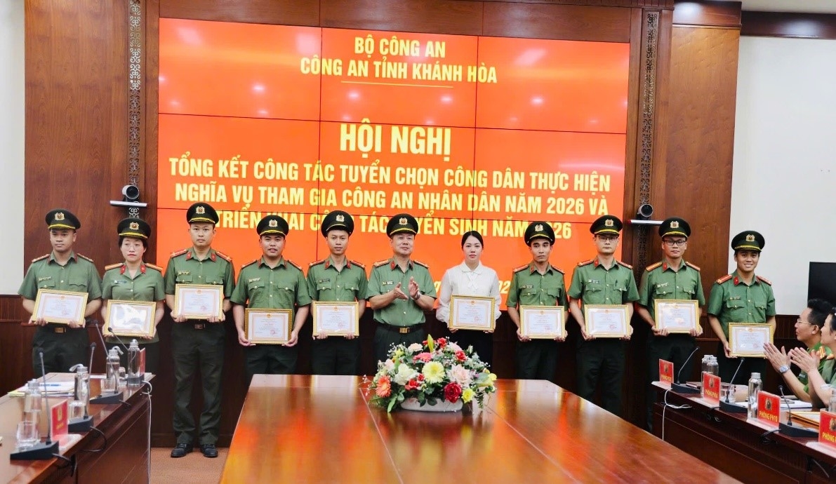 Hội nghị tổng kết công tác tuyển chọn công dân thực hiện nghĩa vụ tham gia CAND và triển khai công tác tuyển sinh năm 2026.