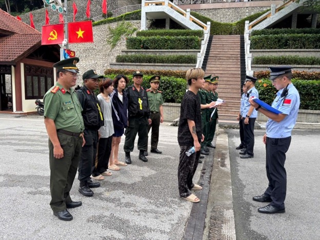 Quy định mới về xử phạt trục xuất đối với người nước ngoài vi phạm pháp luật Việt Nam