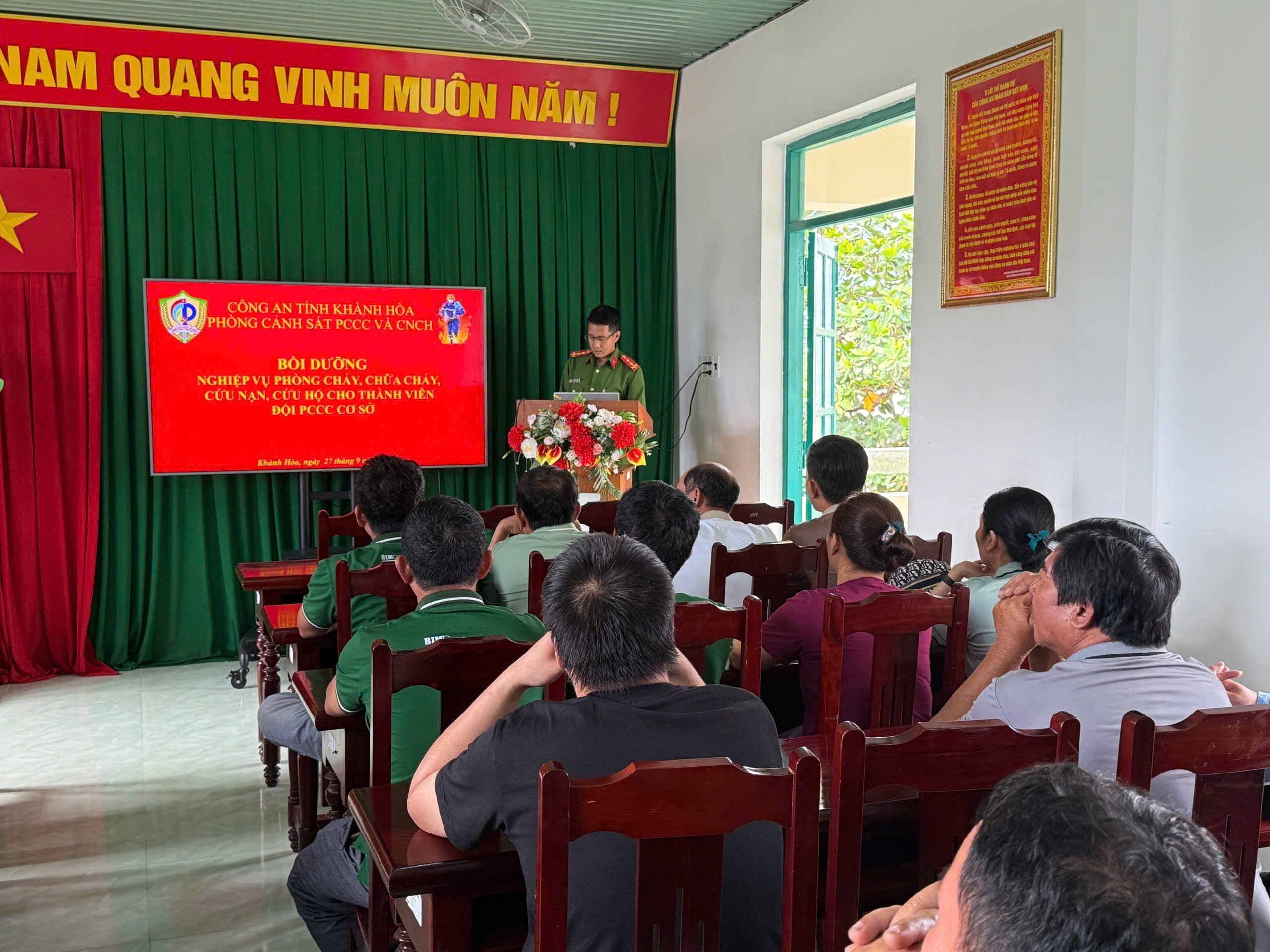 Bồi dưỡng nghiệp vụ phòng cháy chữa cháy và cứu nạn cứu hộ – Nâng cao kỹ năng, chủ động phòng ngừa cháy, nổ, sự cố tai nạn
