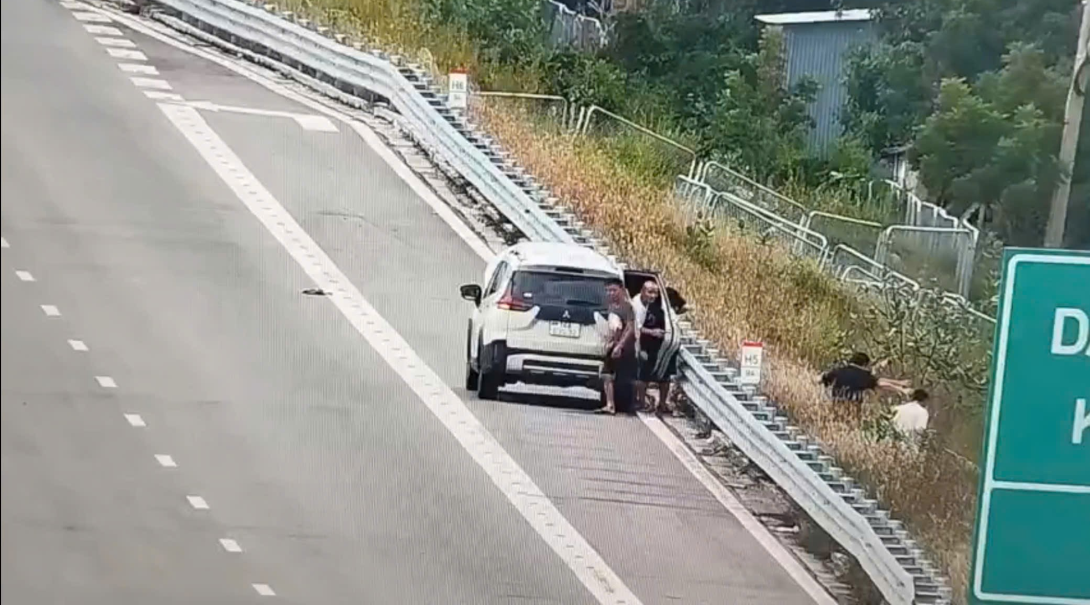 Thủ đoạn mới, hiểm họa cũ” - cảnh giác với các phương thức tổ chức đưa ngưòi khác nhập cảnh trái phép vào Viêt Nam.