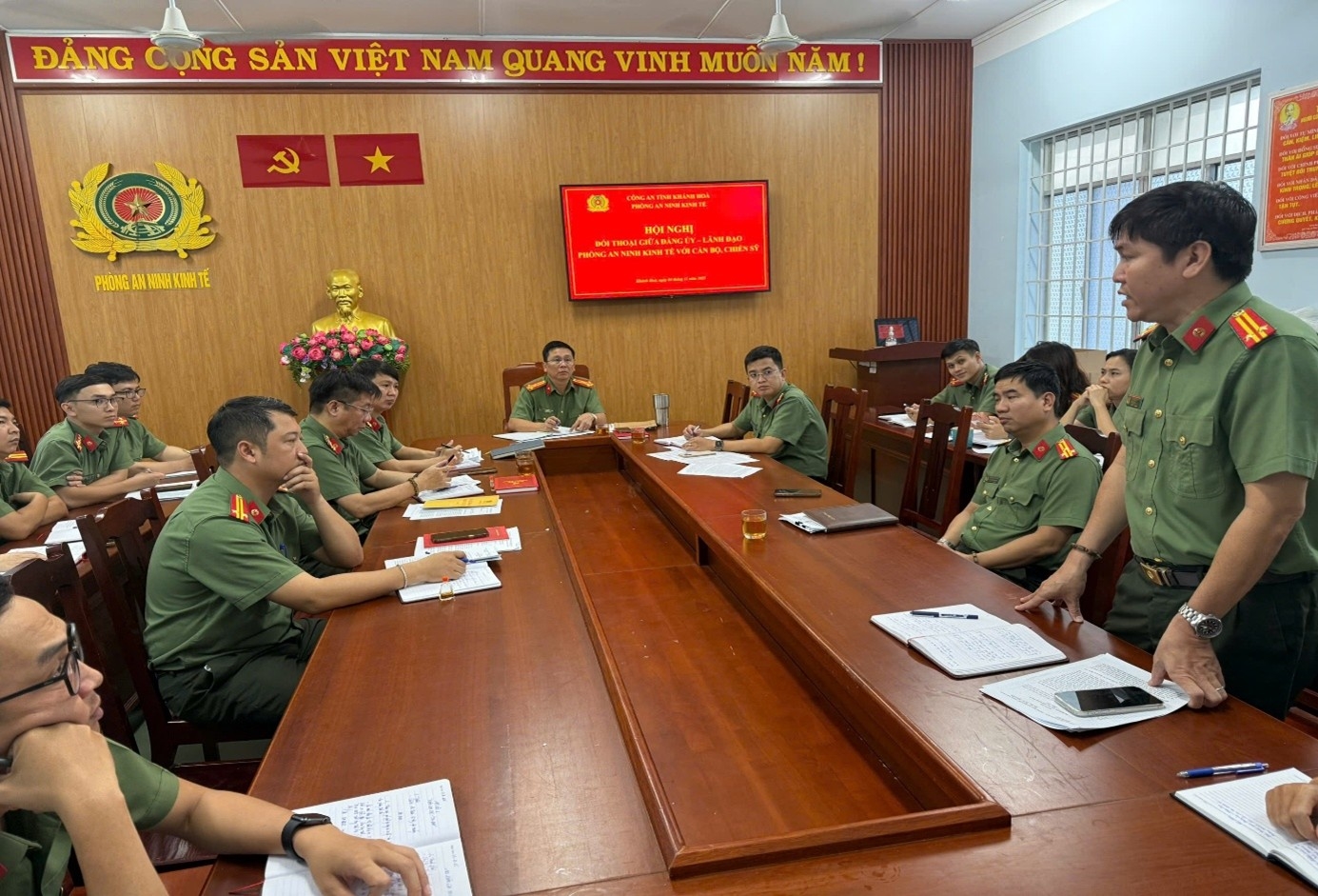 Phòng An ninh kinh tế hội nghị đối thoại  với cán bộ, chiến sỹ năm 2025