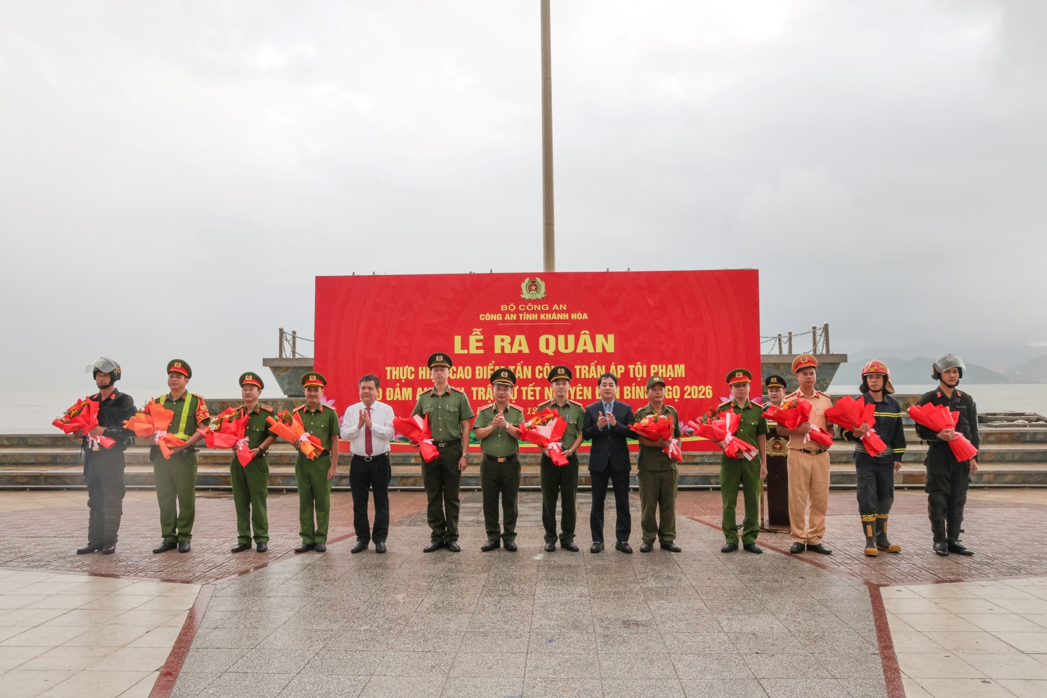 Công an Khánh Hòa ra quân thực hiện cao điểm tấn công, trấn áp tội phạm, đảm bảo an ninh, trật tự Tết Nguyên đán Bính Ngọ năm 2026