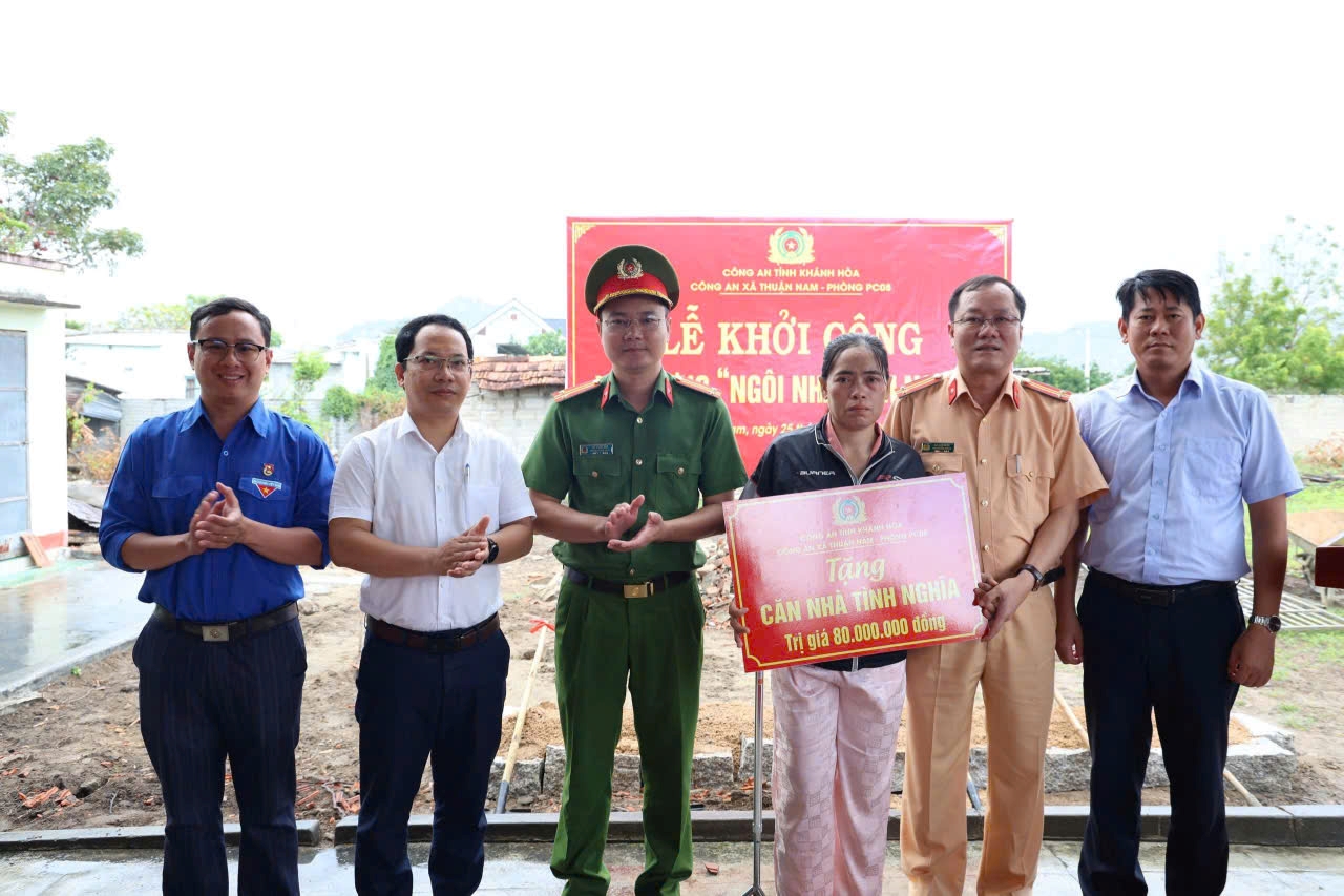 Lễ khởi công xây dựng “Nhà tình nghĩa”