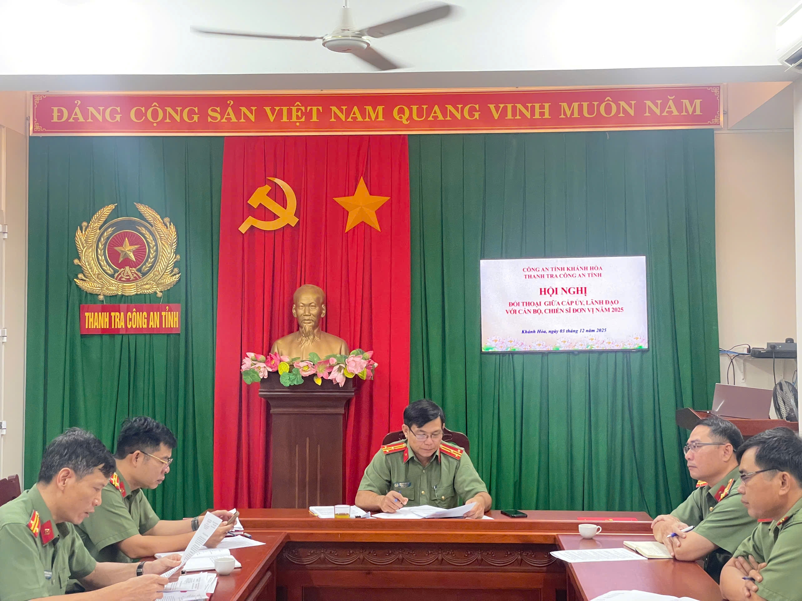 Thanh tra Công an tỉnh tổ chức hội nghị đối thoại giữa cấp ủy, lãnh đạo với cán bộ, chiến sĩ đơn vị năm 2025.