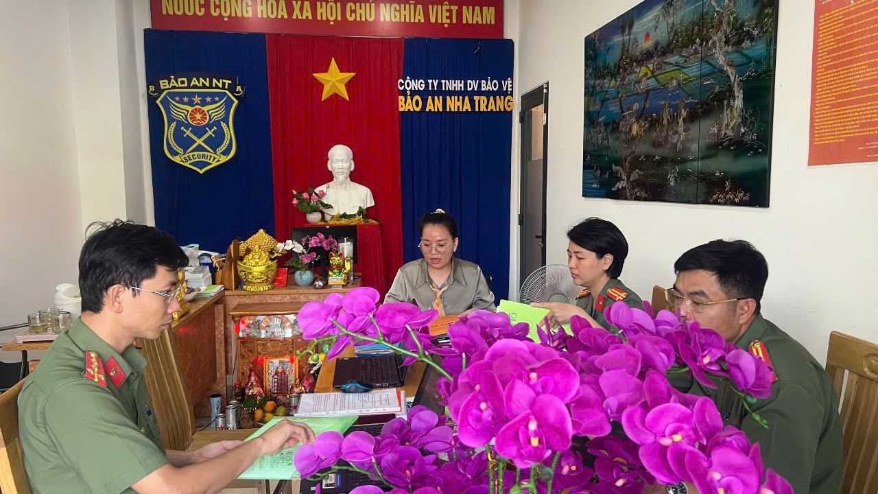 Thanh tra chuyên ngành “Việc chấp hành các quy định điều kiện về an ninh, trật tự đối với các ngành, nghề kinh doanh có điều kiện thuộc lĩnh vực dịch vụ lưu trú và dịch vụ bảo vệ” tại 05 cơ sở kinh doanh dịch vụ bảo vệ trên địa bàn tỉnh Khánh Hòa