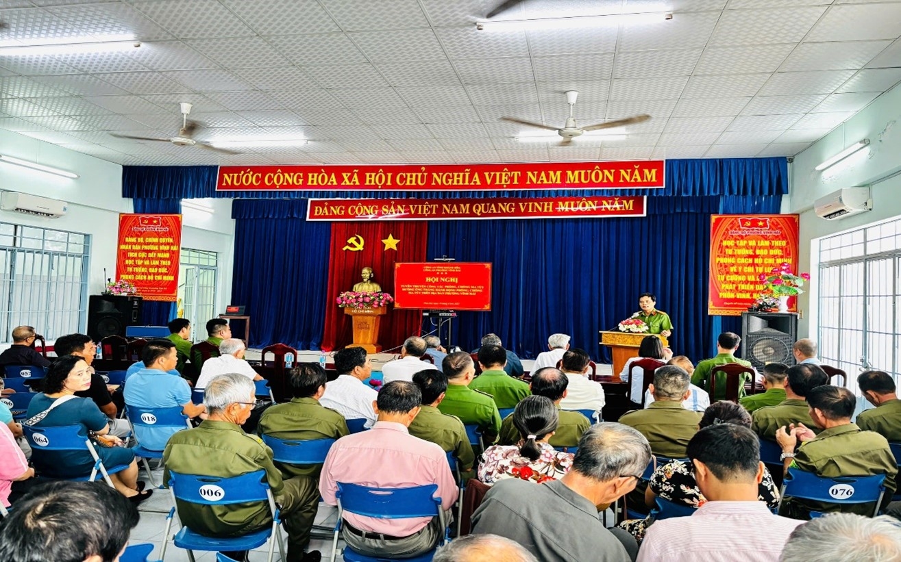 Triển khai các giải pháp xây dựng “xã, phường không ma túy” và phong trào  “Toàn dân tham gia đấu tranh chống tội phạm ma túy”