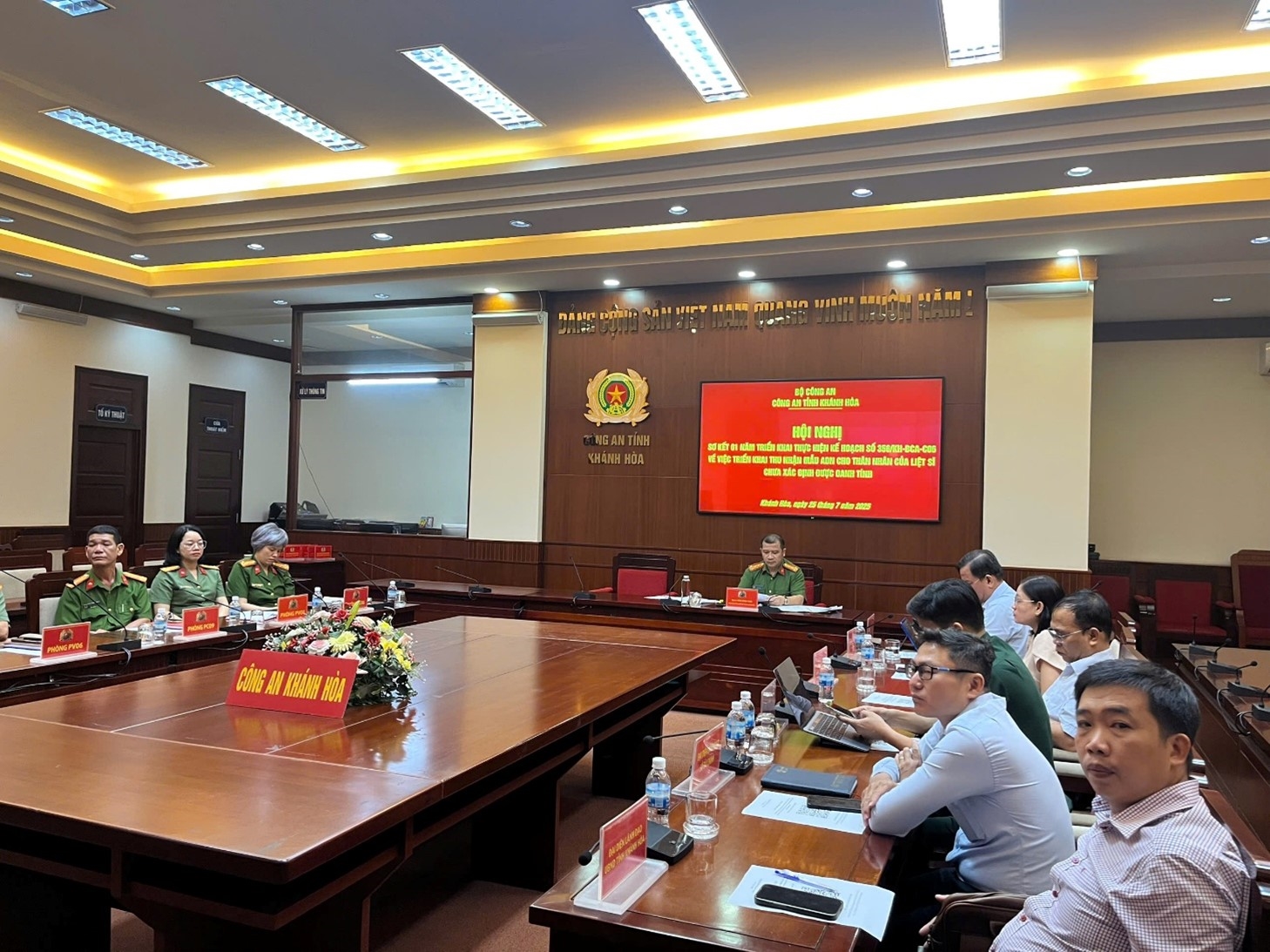 Bộ Công an sơ kết 01 năm triển khai thu nhận mẫu ADN cho thân nhân của liệt sĩ chưa xác định được danh tính