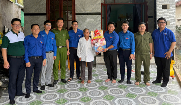 Phòng Cảnh sát kinh tế tổ chức chuỗi hoạt động nhân kỷ niệm  78 năm Ngày Thương binh liệt sĩ (27/7/1947 - 27/7/2025)