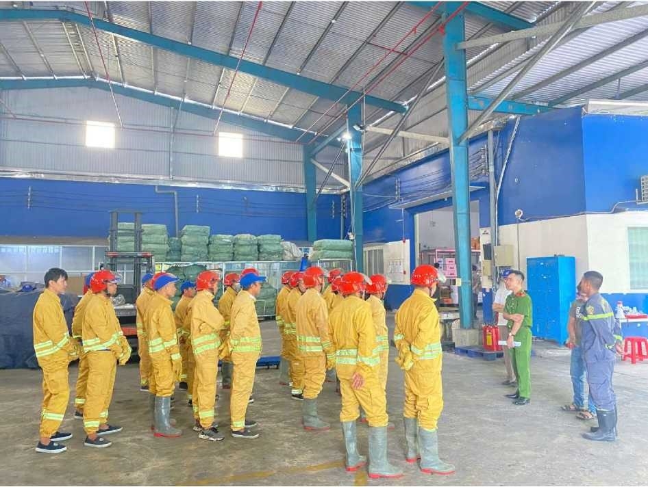Thực tập phương án chữa cháy và cứu nạn, cứu hộ tại công ty TNHH Long Sinh
