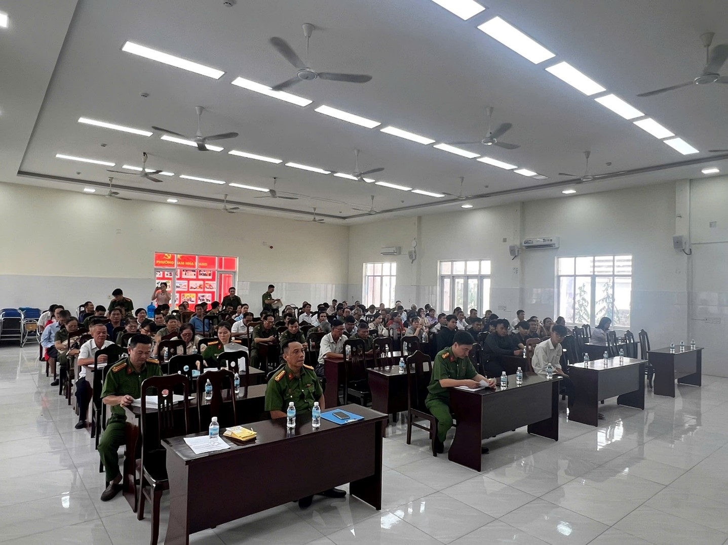 Tuyên truyền phòng ngừa vi phạm pháp luật đối với thanh thiếu niên, phòng chống mua bán người