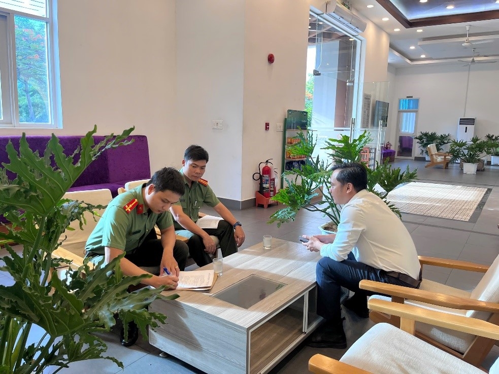 Tăng cường quản lý lưu trú người nước ngoài dịp Lễ quốc khánh 2/9